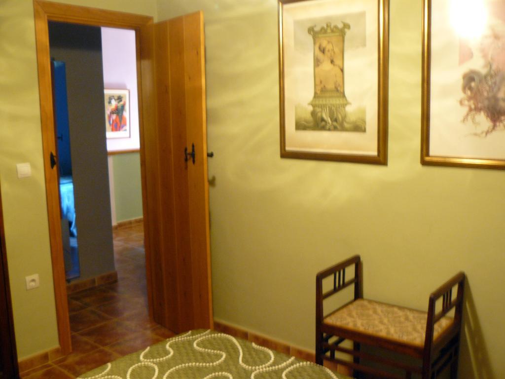 Ainzon Casa Rural Torre De Campos الغرفة الصورة
